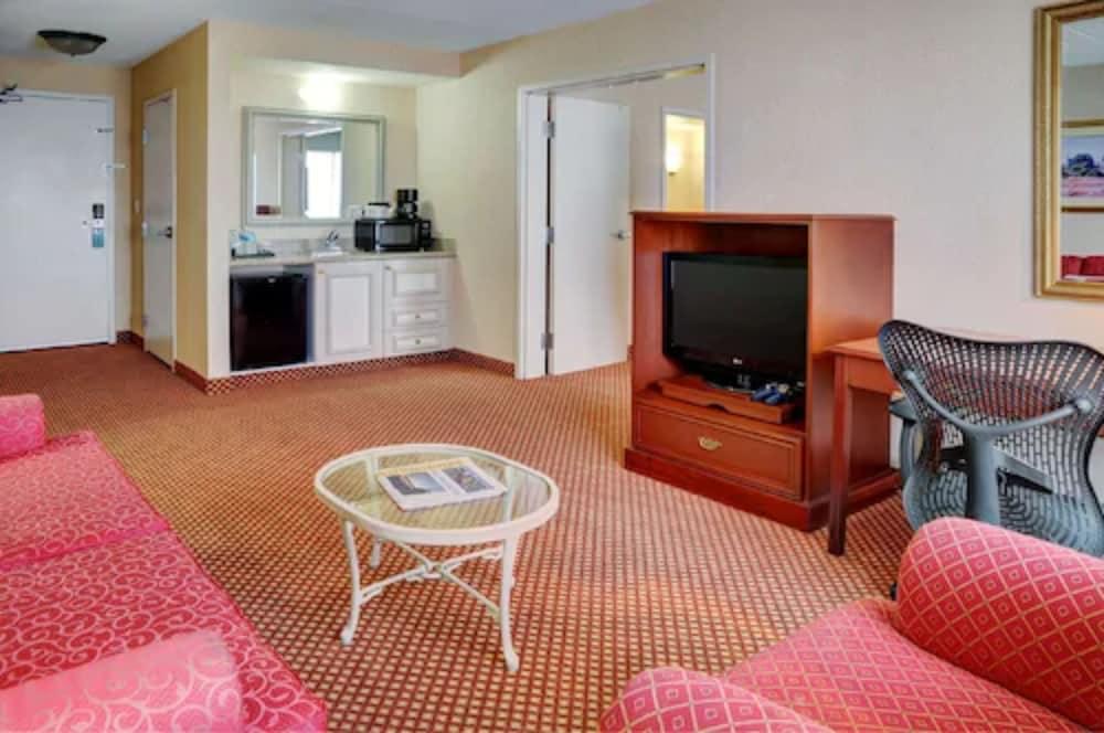 Hilton Garden Inn Kitchener/Cambridge Extérieur photo