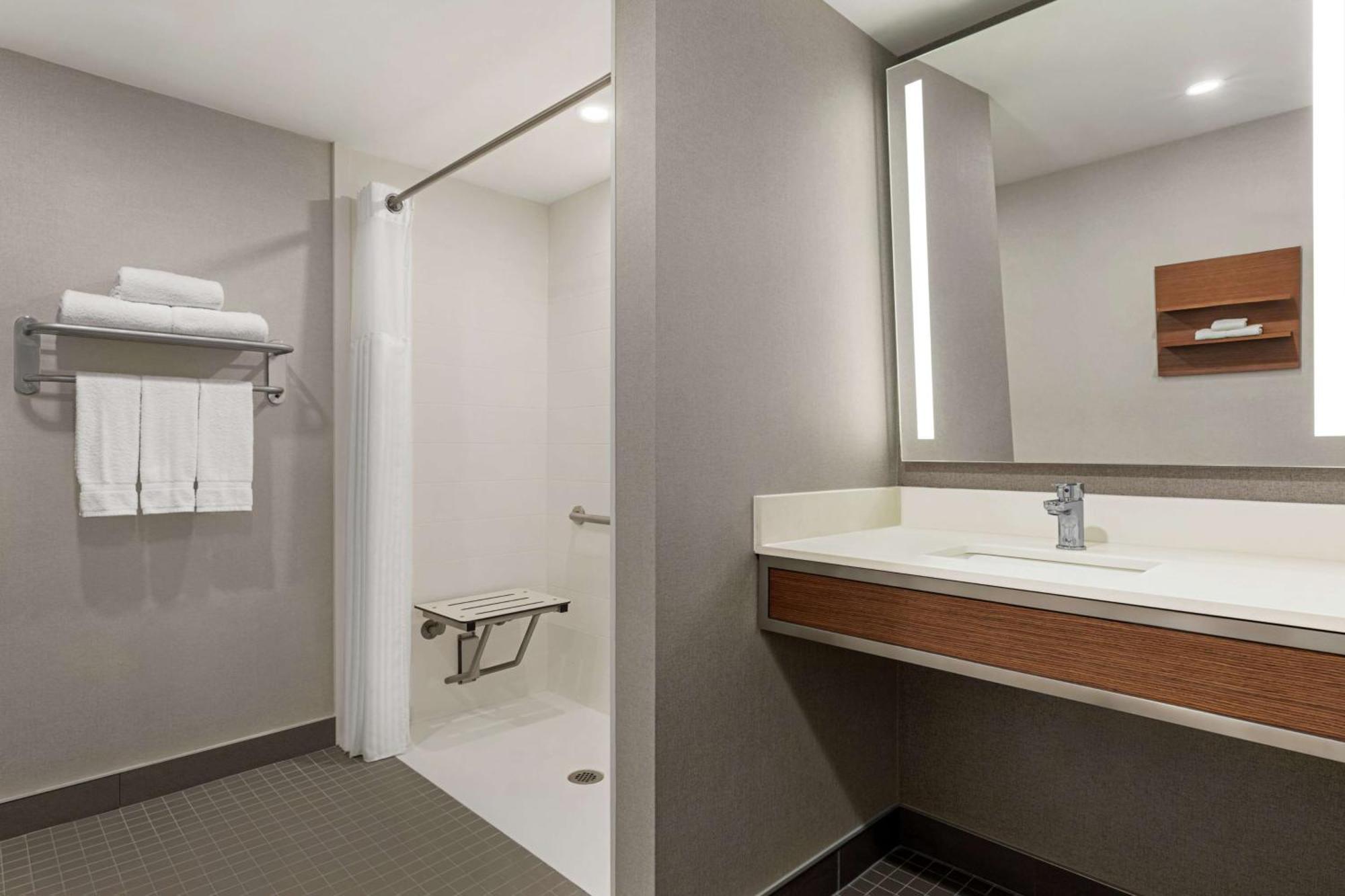 Hilton Garden Inn Kitchener/Cambridge Extérieur photo